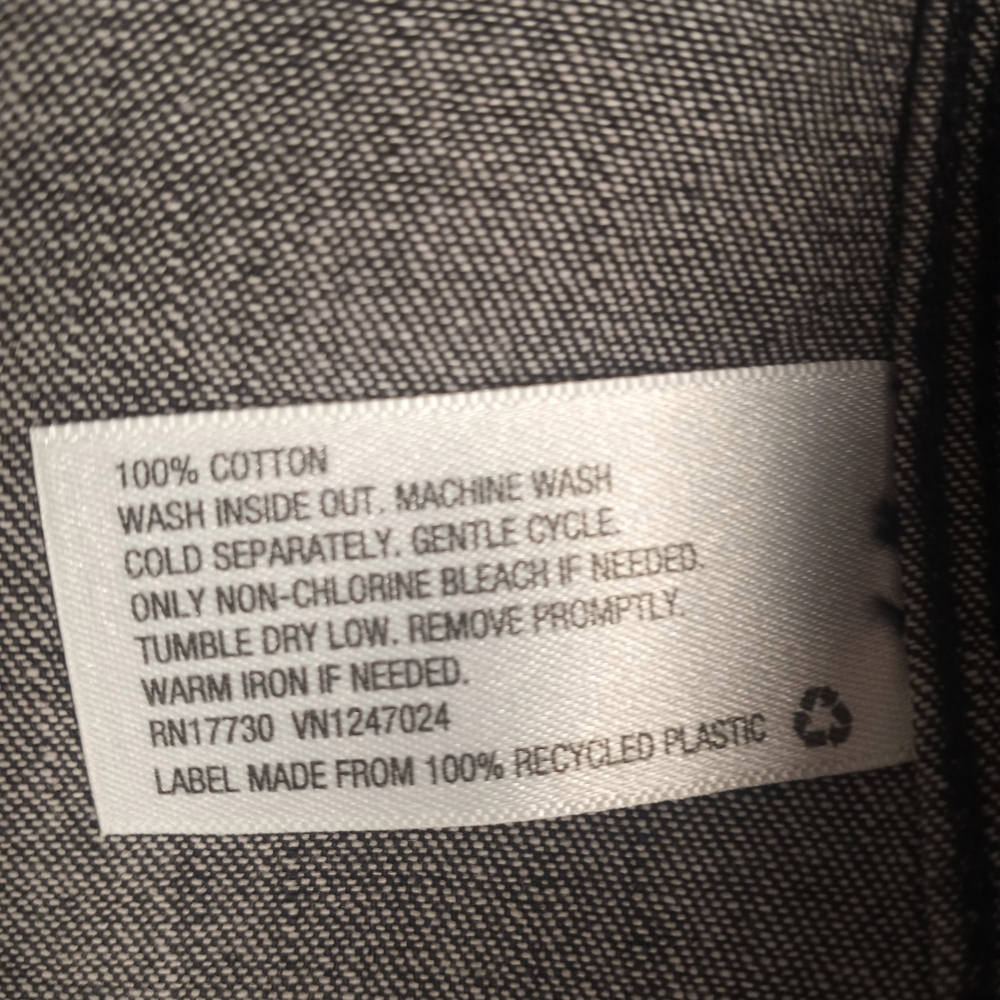 Universal Thread Womens Gray Denim Button-Up Shir… - image 6